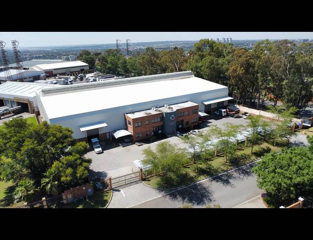 3,384M² WAREHOUSE TO LET IN TUNNEY